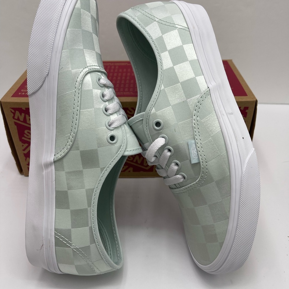 Vans Men’s Authentic
Satin Checkerboard Spa BI Sneakers
VN000D6G887 - Picture 12 of 16